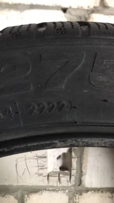 Покрышки зимние легковые 275/40/20 Continental