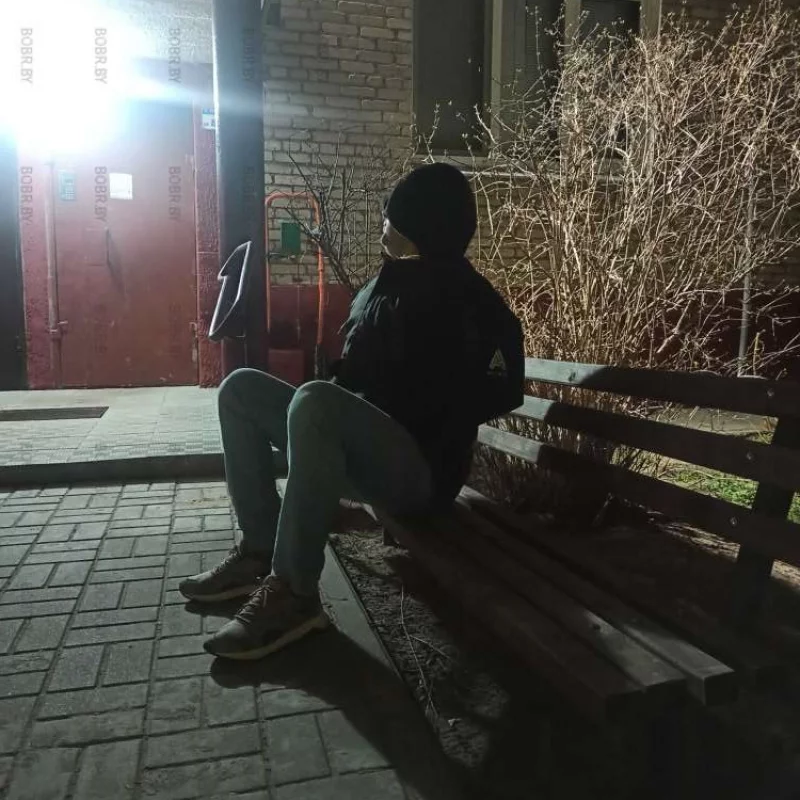 Бобруйск город для жизни в нём даже установлены лавочки для карликов.