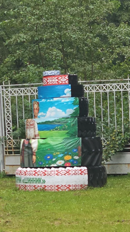 Раздвижная девушка