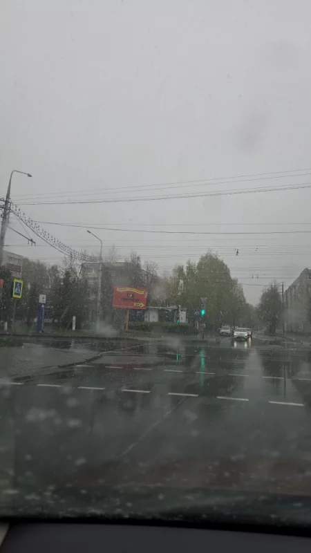 Снежный месяц апрель