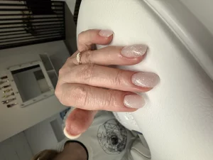 Маникюр в центре города