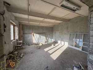 Продаются производственно- складские капитальные строения