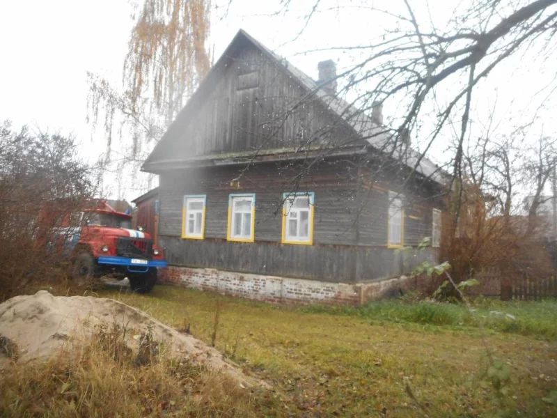 На улице Пригородной горел дом