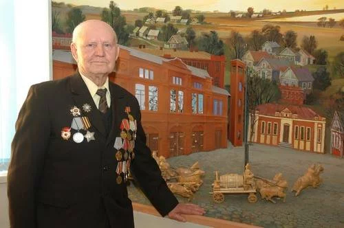 ДВАЖДЫ ВЕТЕРАН!
