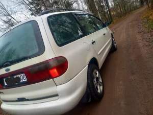 Форд гэлакси 1.9д