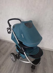 Коляска прогулочная Carello Vista