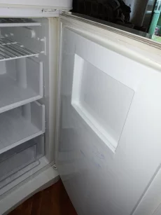 Холодильник Indesit 2х камерный б/у