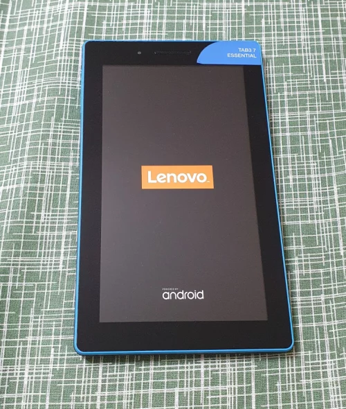 Планшет Lenovo Tab 3 Essential TB3-710I