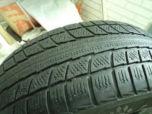 Шина 215/70 r15