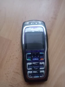 NOKIA 3220