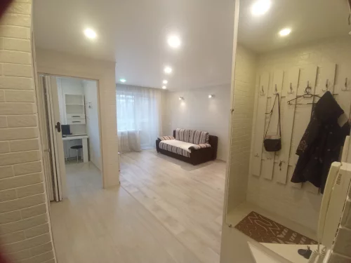 2-к. квартира в самом центре города Бобруйска (43.7 м² по СНБ) с НОВЫМ