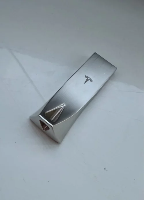 USB flash Tesla 128gb Новая