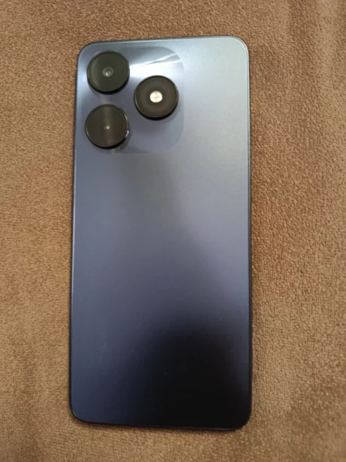 Телефон TECNO SPARK 10