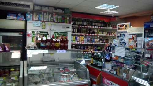 Действующий магазин по ул. Бахарова 206