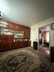 Трехкомнатная квартира на ул. Урицкого, д. 137