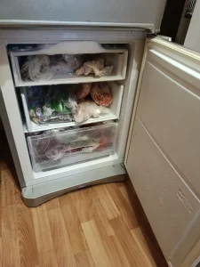 Холодильник Indesit
