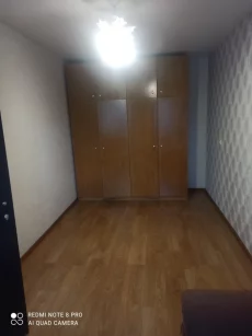 Квартиру, долгосрочно