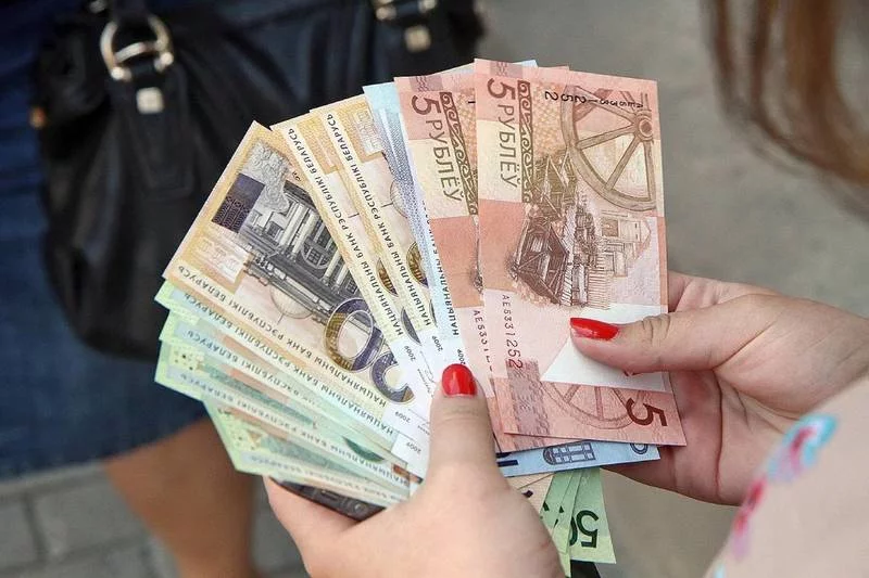 В Бобруйске частная строительная компания задолжала работникам почти 28 тыс. рублей