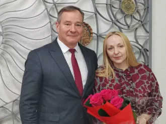 В бобруйской школе искусств имени В.А. Домарада чествовали педагога и многодетную мать