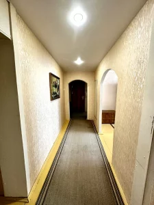 Трехкомнатная квартира по ул. Ульяновская, д. 72