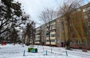 4-х комнатная квартира в центре по ул. Октябрьская, 123. 27700 у.е