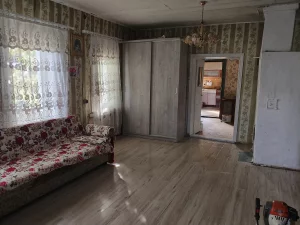 Дом с большим участком на Масловского