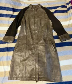 Женская куртка размер 2XL 50р.