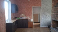 Бревенчатый дом по ул. Седова (район «Бабушкиной крынки)