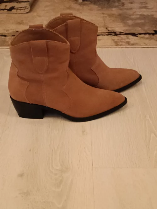 Продам сапоги