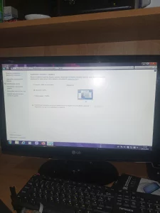 Монитор LG 24"