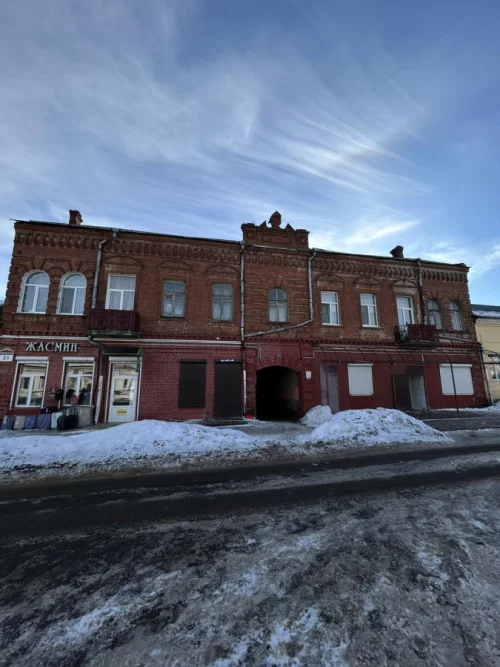 2- комнатная квартира ул. Дзержинского, д. 21