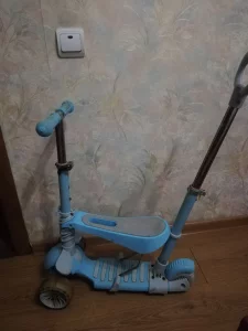 Самокат детский с ручкой scooter