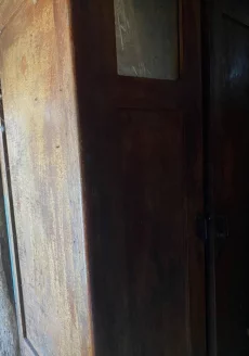 Шкаф. Антиквариат