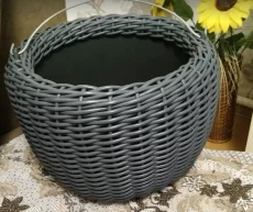 Кашпо из ротанга