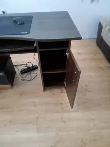 Стол компьютерный