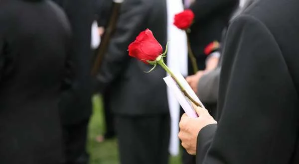Похороны: все про самое грустное мероприятие.