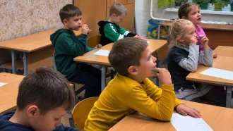 «Учимся, играем, творим»: в Бобруйске прошли открытые занятия в клубе «Спутник»