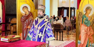 Епископ Бобруйский и Быховский Серафим возглавил Божественную литургию в Никольском кафедральном соборе Бобруйска в честь праздника Честных Древ Животворящего Креста Господня
