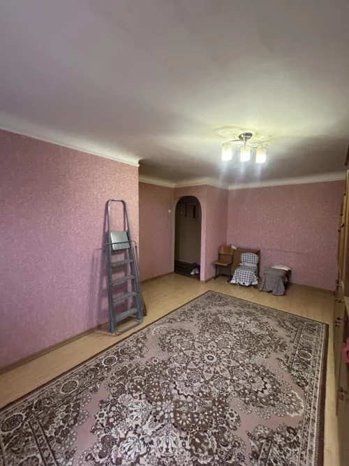 3-комнатная квартира в центре на 3 этаже