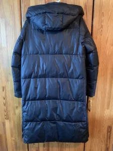 Пуховик женский демисезонный