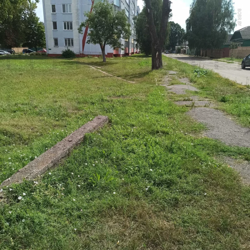 Достойные тротуары для всех жителей района