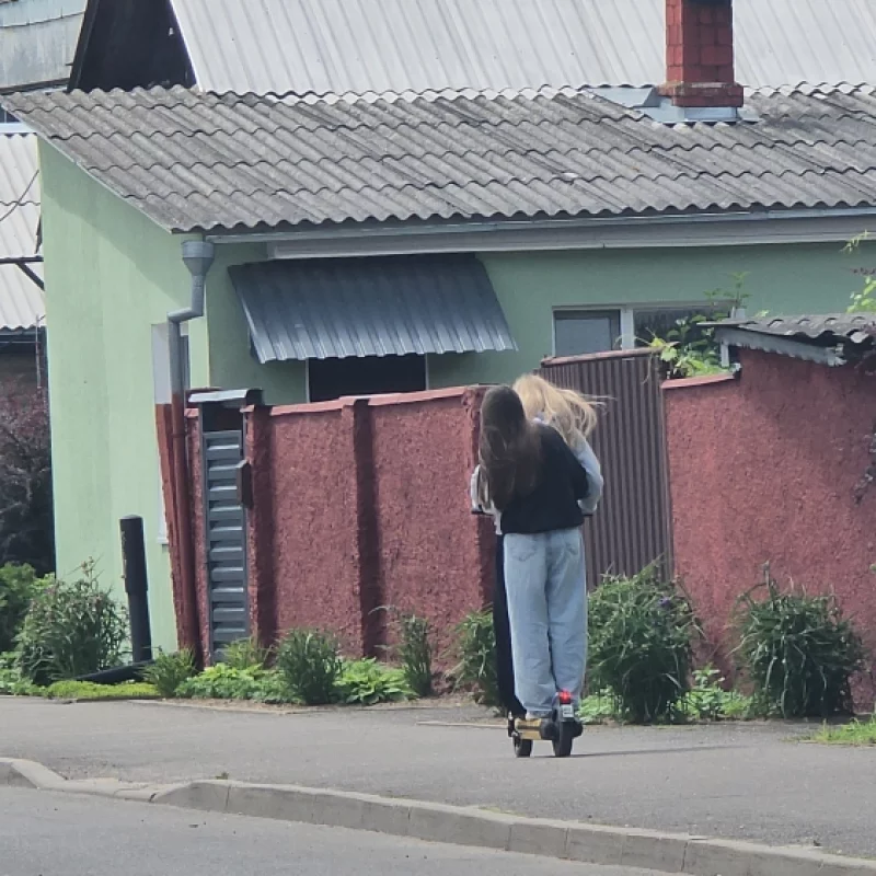 Мы с Тамарой ездим парой
