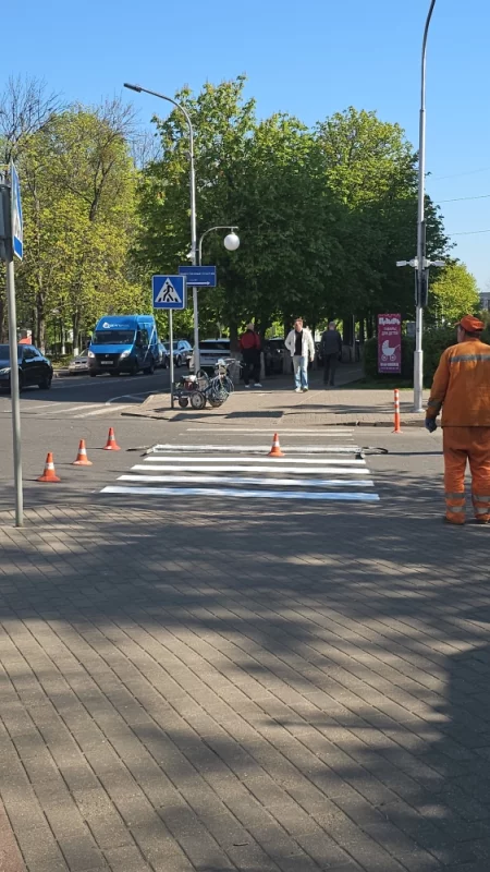 В городе активно обновляют дорожную разметку