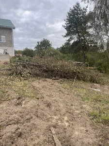 Дробление веток в щепу