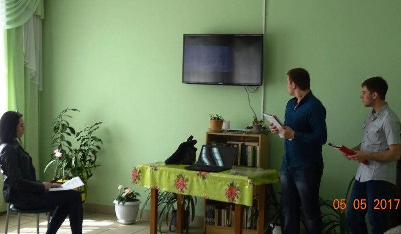 Волонтеры дружат с пенсионерами