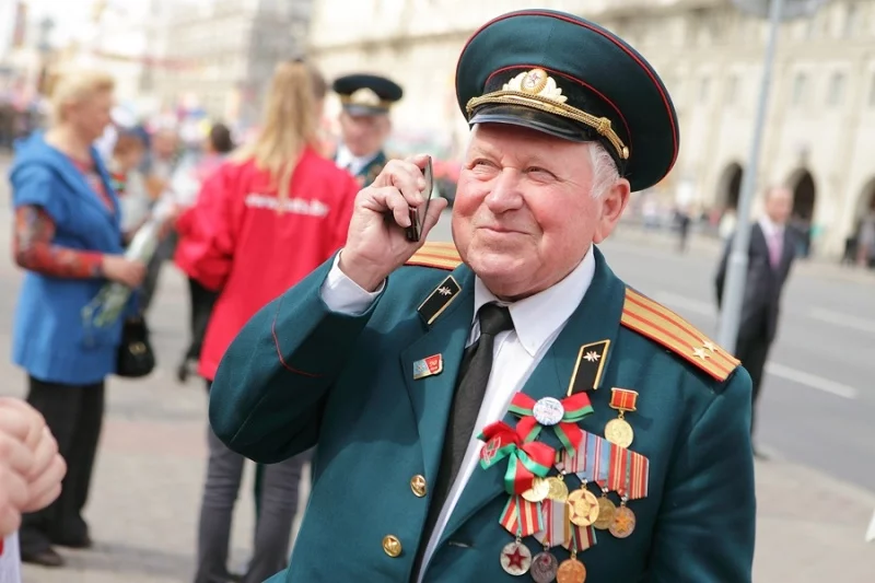  Консультирование ветеранов ВОВ