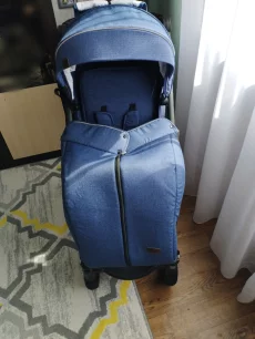 Коляска прогулочная