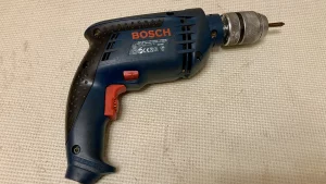 Дрель ударная BOSCH