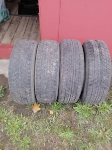 4 зимних колеса на 15