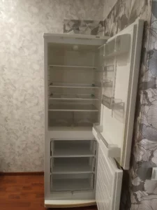 Холодильник б/у